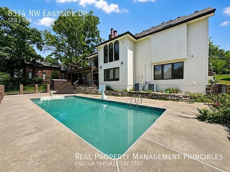 8314 NW Eastside Dr — Photo 13