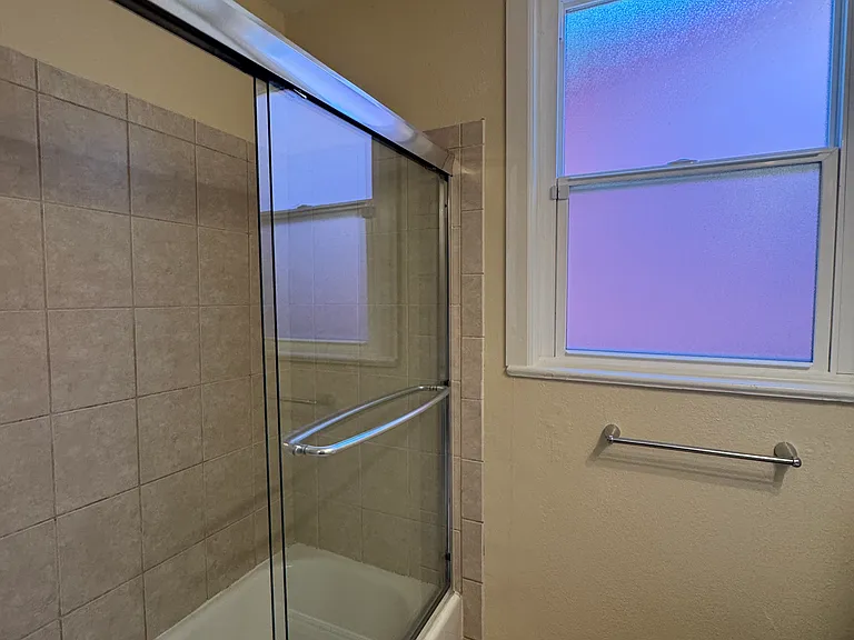 2230 Redwood St — Photo 25