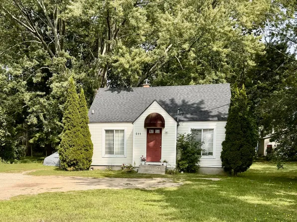 411 136th Ave, Holland, MI 49424