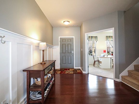 3rd image of 11256 Dobbins Dr
