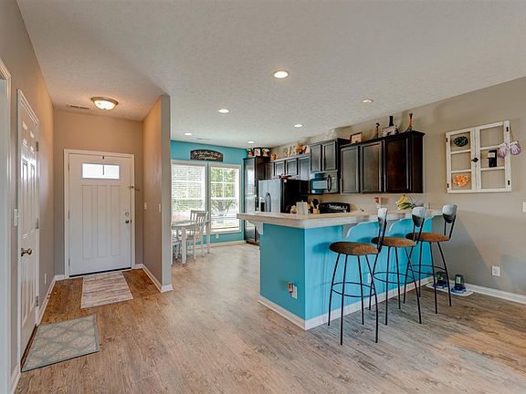 2nd image of 6216 Brookstone Pl