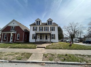 1037-1039 S 12th St, Quincy, IL 62301