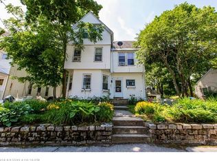 14 Clinton St, Portland, ME 04103