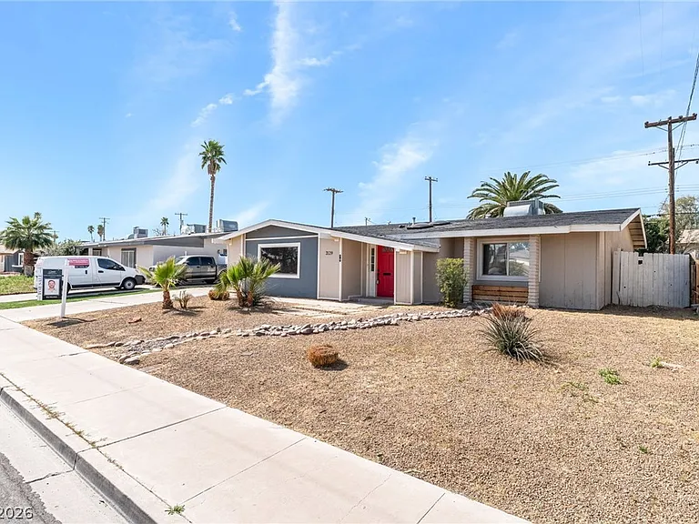 2129 N Michael Way — Photo 8