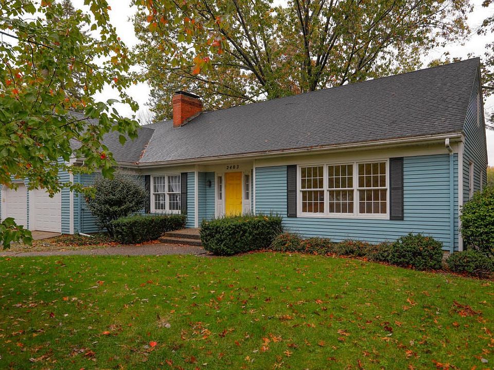 2403 Ridgeview Dr-101