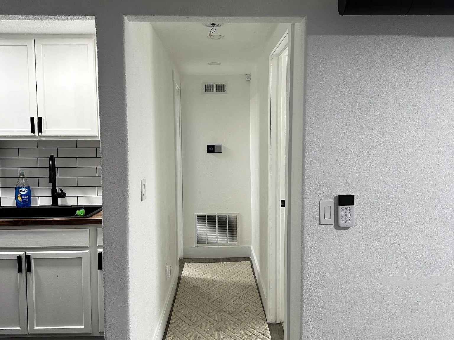 747 Elkhart St — Photo 3