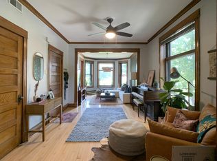2901 W Logan Blvd APT 2, Chicago, IL 60647