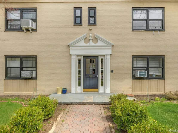 57 Manchester Road #B-24, Eastchester, NY 10709