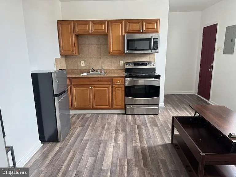 3029 Cedar St #1 — Photo 4