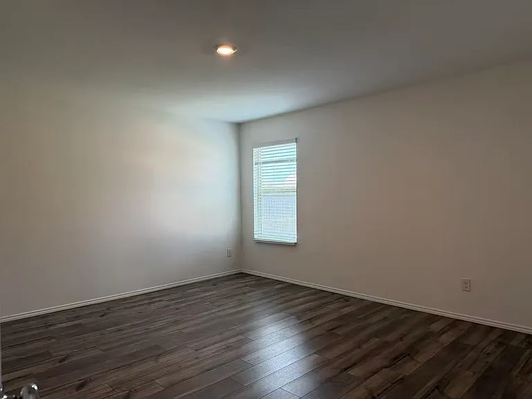 405 Laurenbrooke Dr — Photo 19