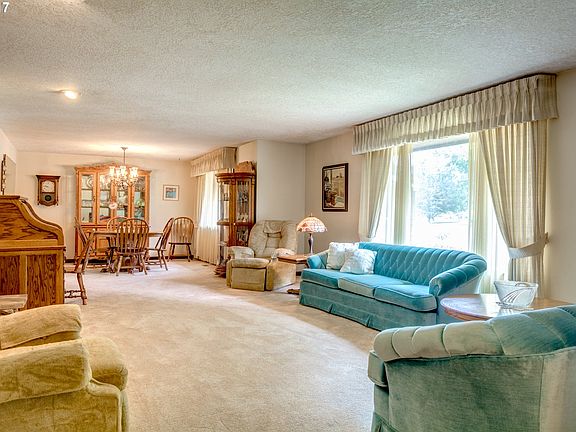 4th image of 9995 NE Neumann Ln