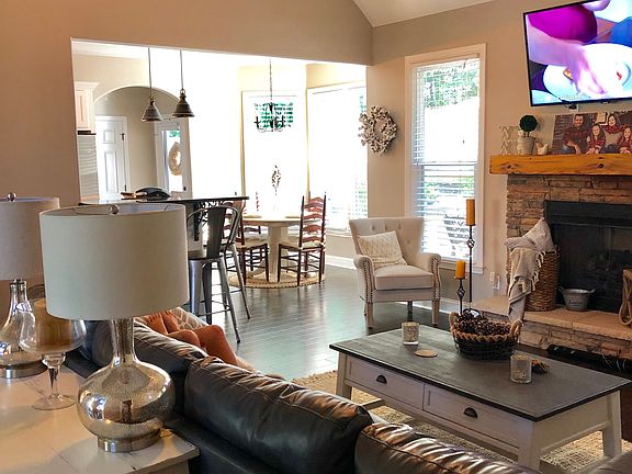 4th image of 5405 Southern Winds Dr