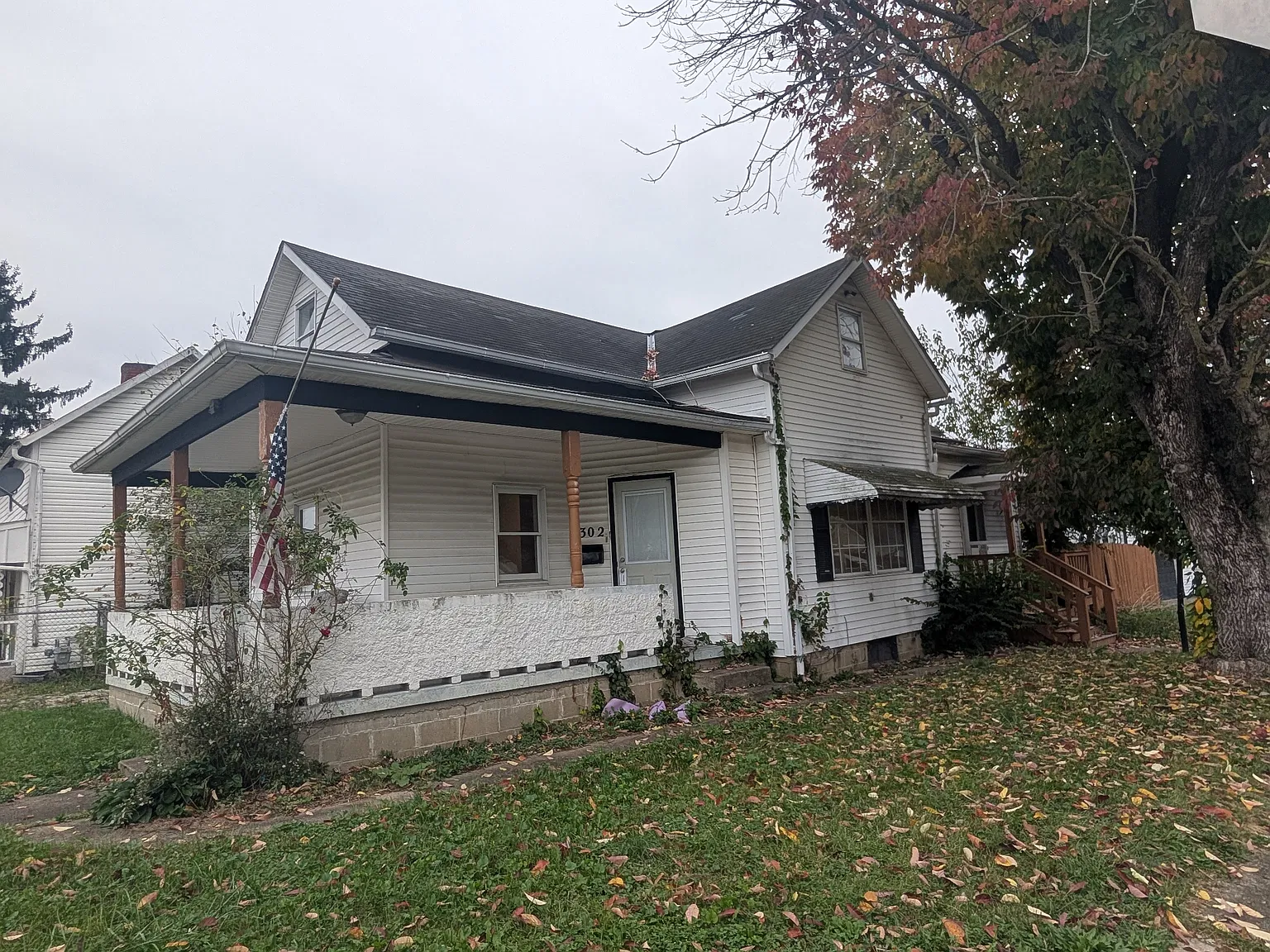 5 bed, 1.5 bath, 1220 sqft, $1,650 — Photo 1