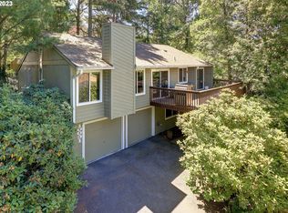 10031 SW Quail Post Rd, Portland, OR 97219