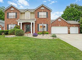 3 Yorkshire Ct, Edwardsville, IL