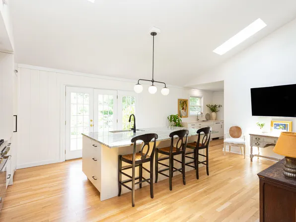 403 Rotherwood Dr, Charleston, SC 29407