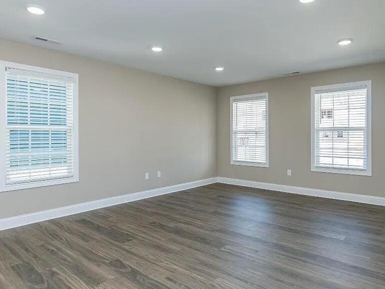 1143 Judah Bear Blvd — Photo 8