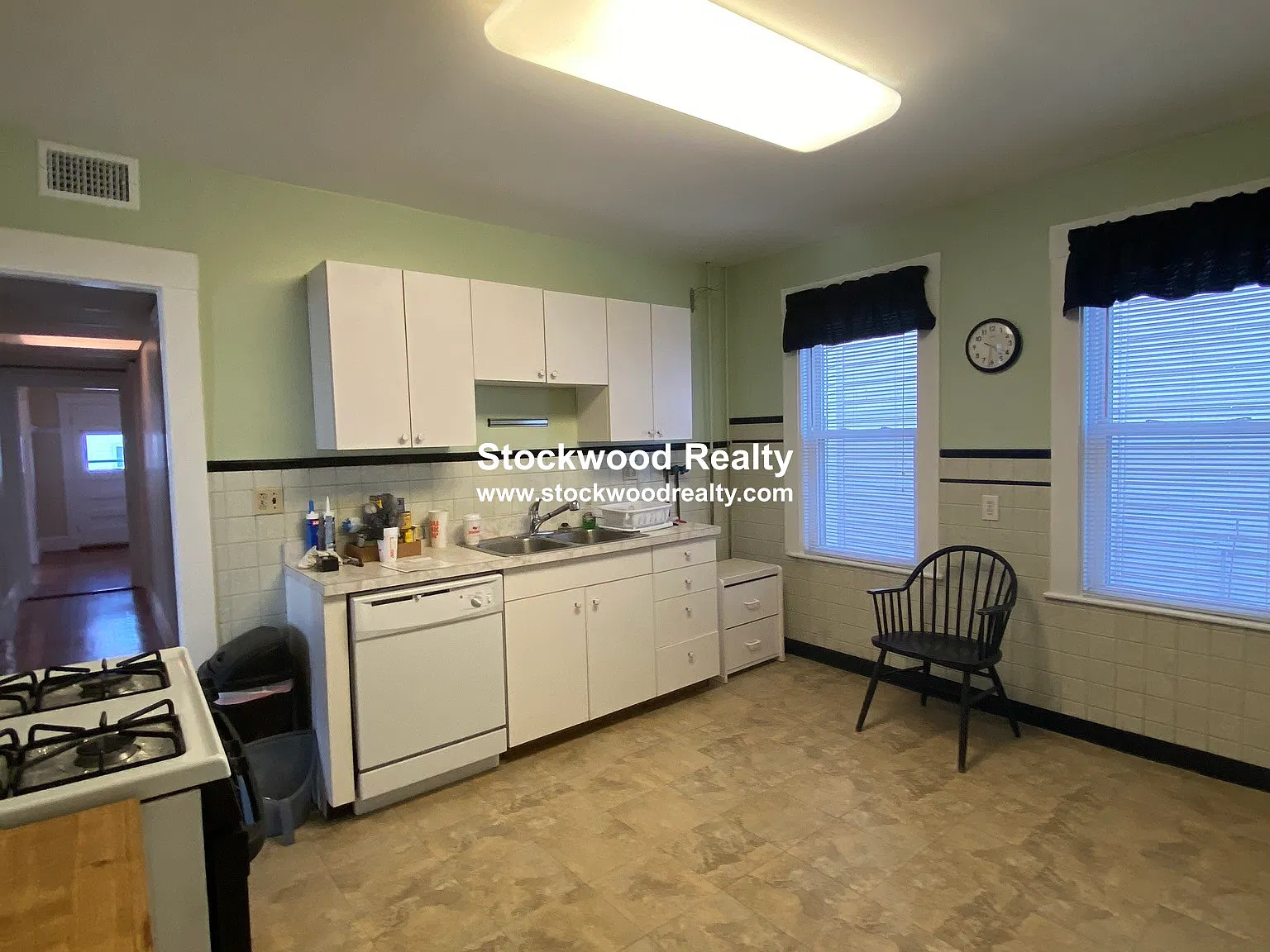 2 bed, 1.0 bath, $2,250 — Photo 3