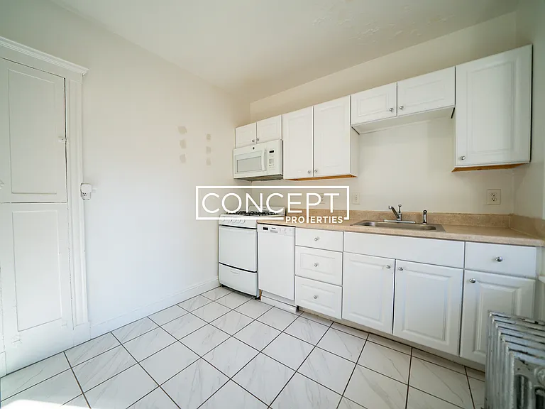 58 Selkirk Rd #9 — Photo 14