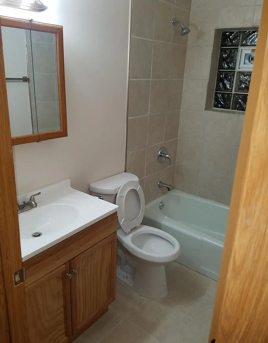 673 Jeffery Avenue — Photo 4