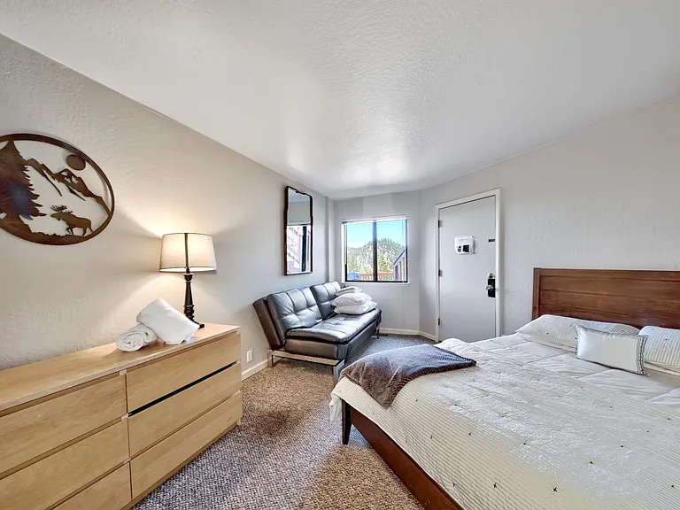 762 Bigler Ct — Photo 32