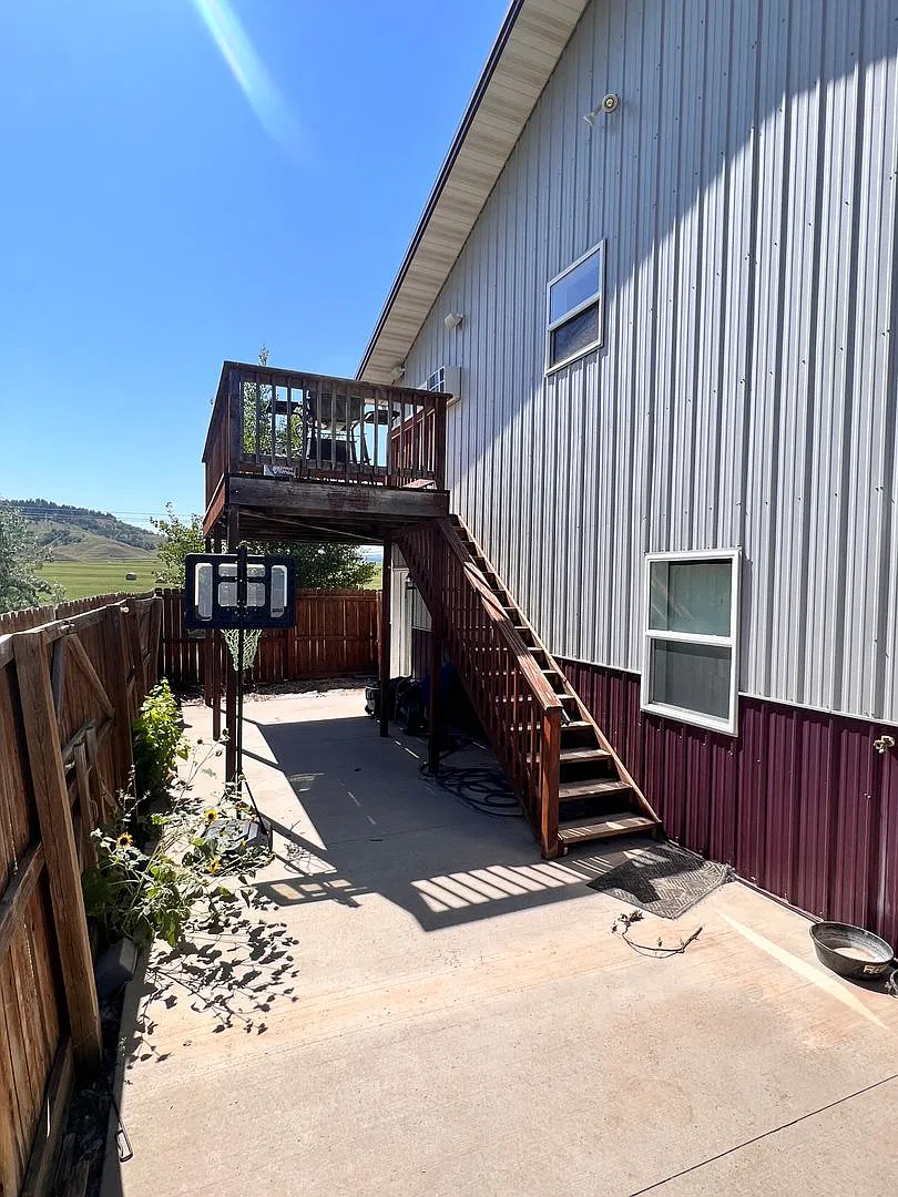 Kerwin Ln — Photo 2