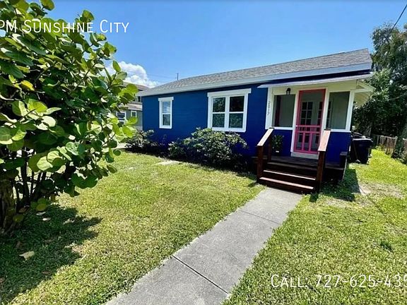 2nd image of 2017 Oceanview Pl #A