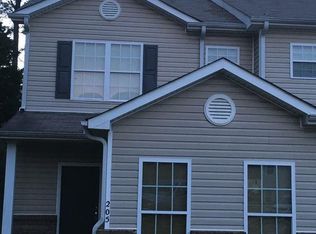 205 Shenandoah Dr, Riverdale, GA 30274