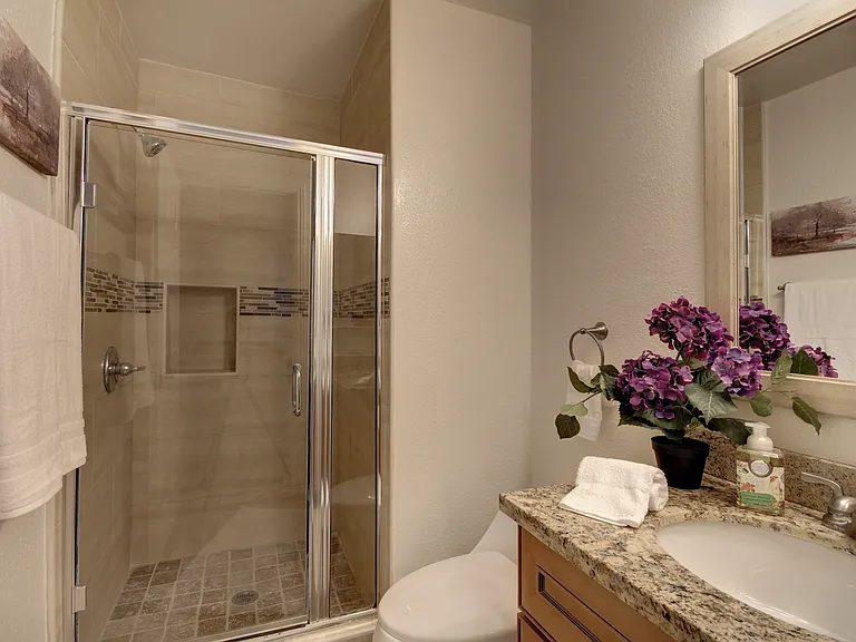 430 E Country Club Blvd #B — Photo 23