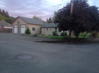 924 Ash St, Brownsville, OR