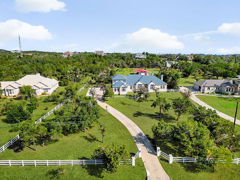 1st image of 500 Winchester Dr