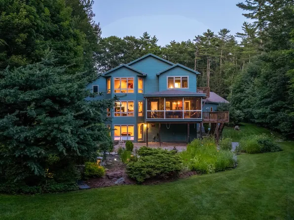 23 Harbourside Drive, Moultonborough, NH 03254