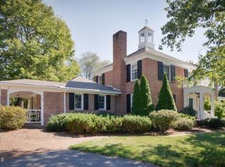 59 Heatherbloom Dr, Lewisburg, PA 17837