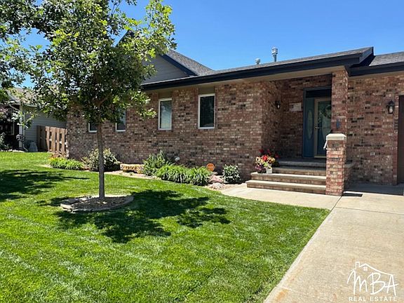 4th image of 3307 Yellowstar St