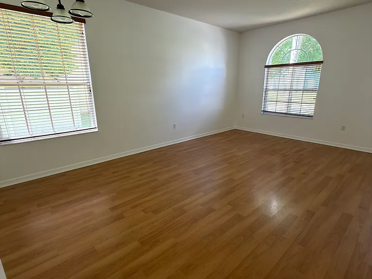 12609 Winding Woods Ln — Photo 3