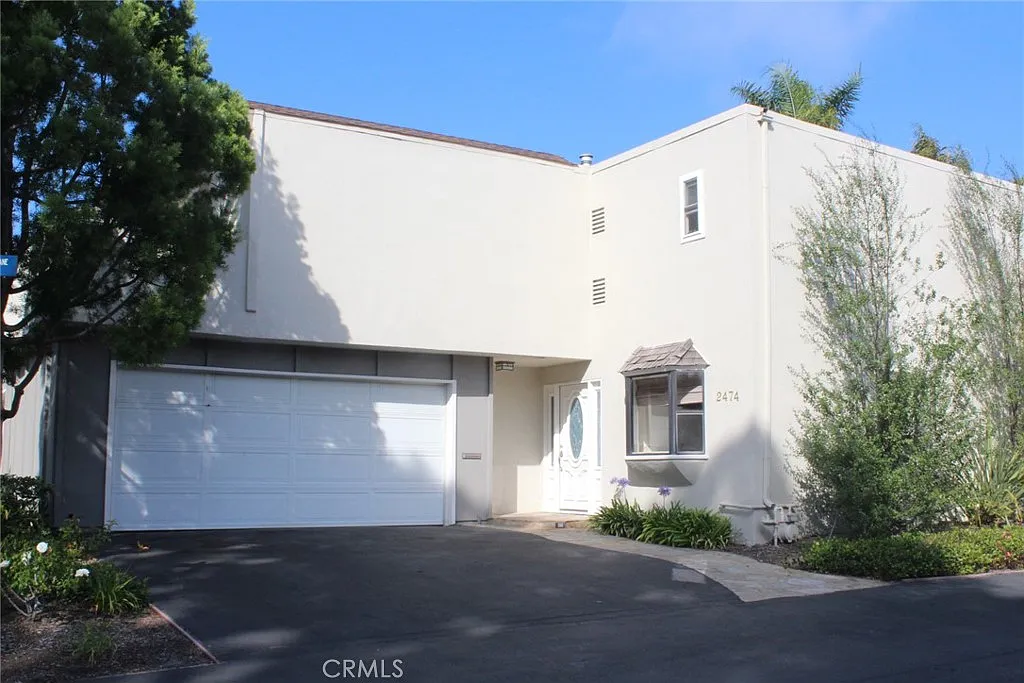 3 bed, 2.5 bath, 1780 sqft, $4,950 — Photo 3