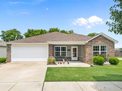 1154 S Gentle Valley Dr, Fayetteville, AR, 72704