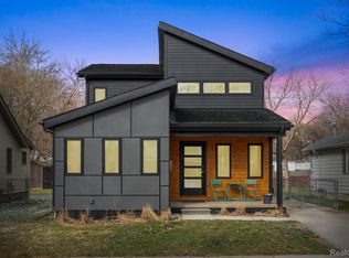 2139 Martin Rd, Ferndale, MI 48220