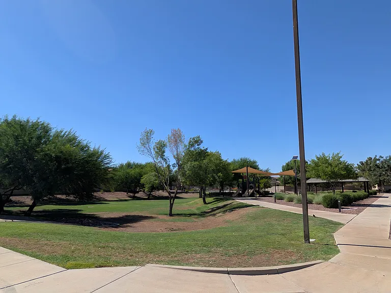 14216 W Larkspur Dr — Photo 39