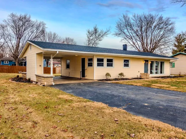 1308 W Country Club Rd, Connersville, IN 47331