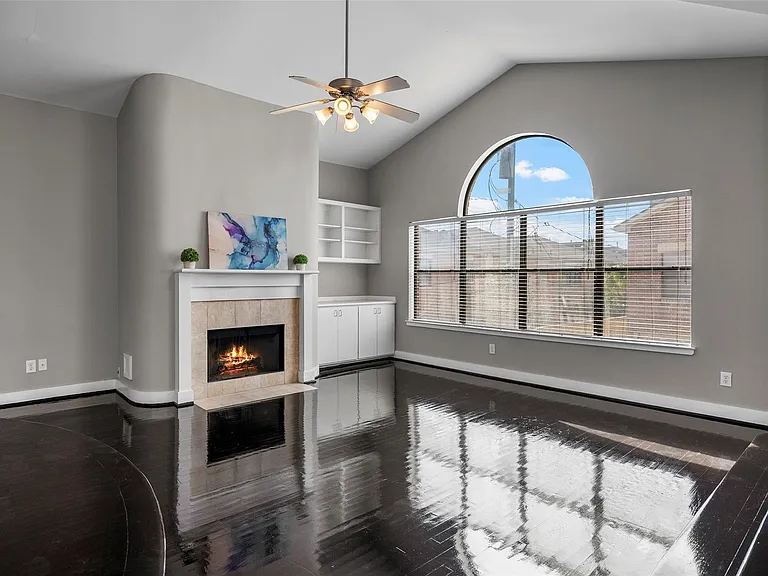9705 Linkmeadow Ln — Photo 6