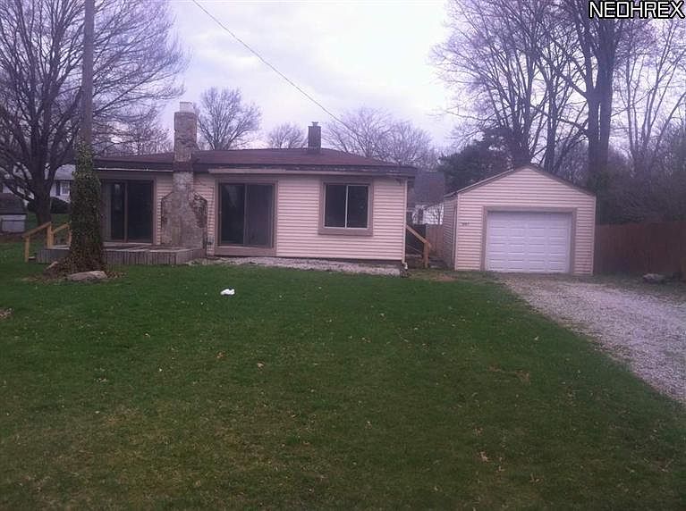 1st image of 1007 Broadway St E