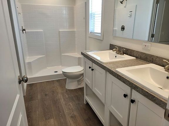 2nd image of 4650 E Lake Mead Blvd Space 96