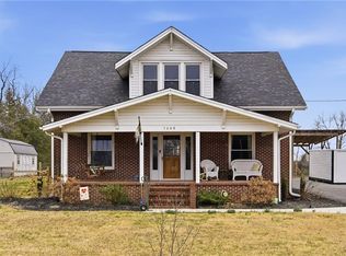 5608 E Old Us Highway 421, East Bend, NC 27018