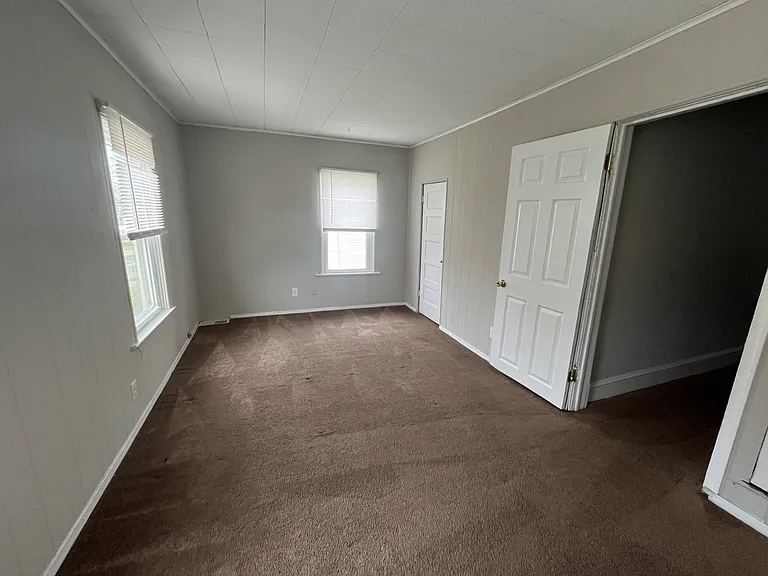 732 Winchester Ave #2 — Photo 9