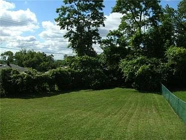 5th image of 346 Meadowlark Ln