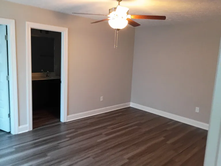 2831 Upstream Rd — Photo 13