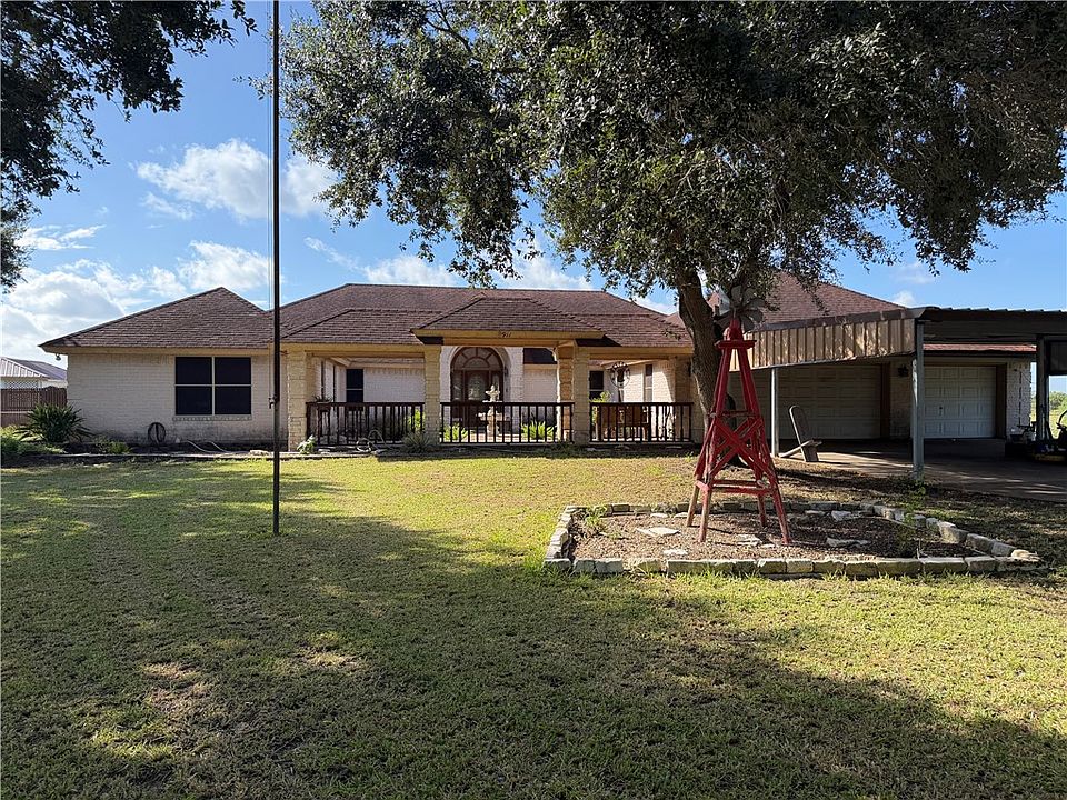 1st image of 911 SW 11th St