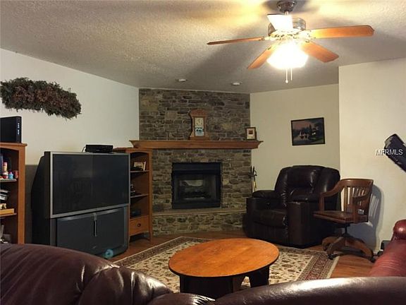 4th image of 30923 Fairview Ave