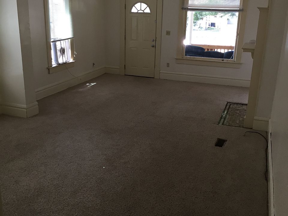 2nd image of 75 E Woodruff Ave